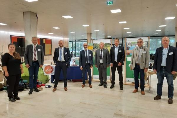 Die Gesch�ftsf�hrenden der Naturparke und AG Koordinatorin � AG Naturparke Baden-W�rttemberg